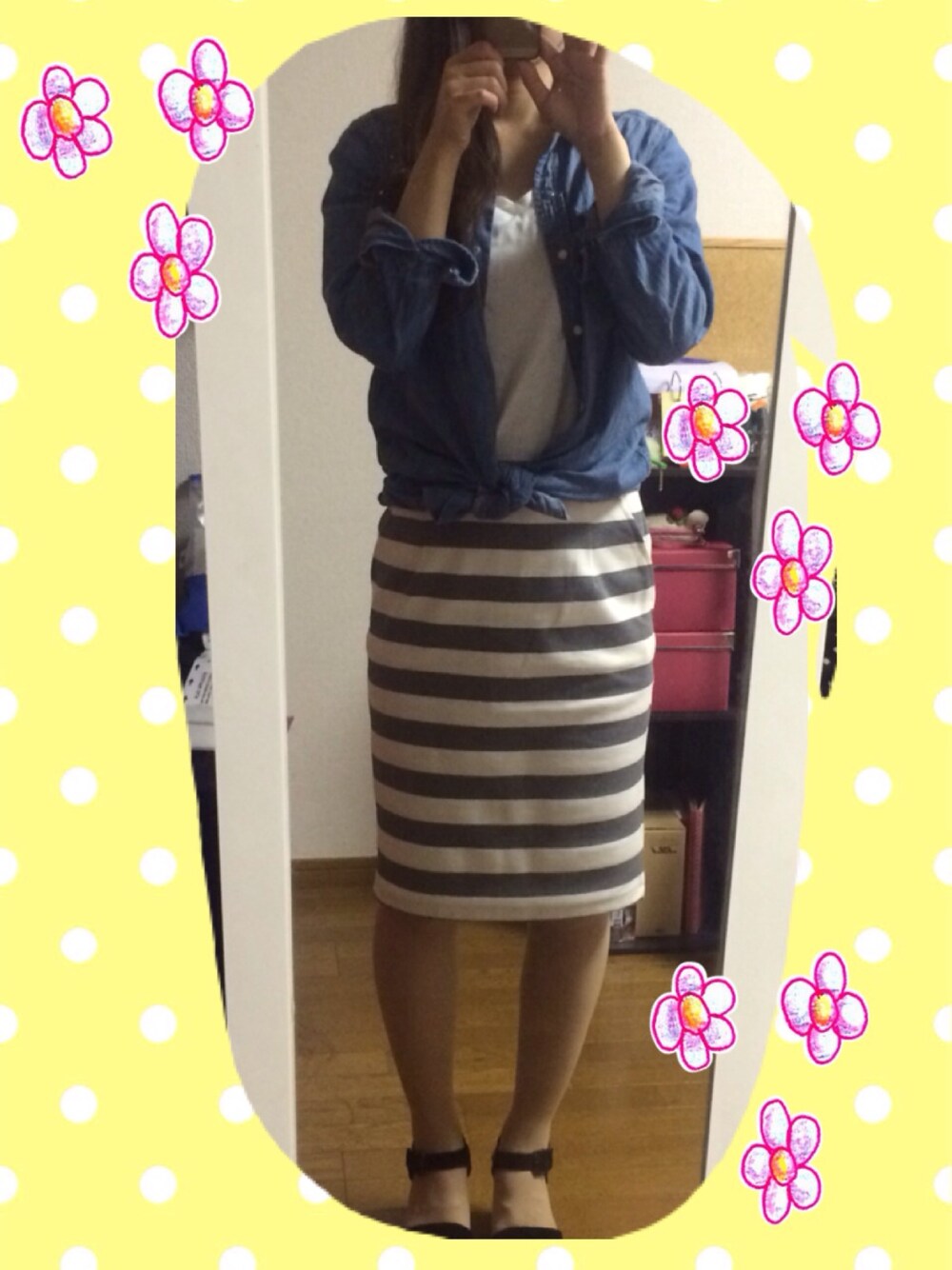 「ボーダー、タイトスカート」｜「JEANASISのアイテム（スカート、ホワイト系）」を使った、miniさん（レディース・158cm）の夏コーディネートの1枚目の写真