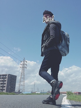 「アイテム（バックパック/リュック、シルバー系）」を使った、k!o!👶👶さん（メンズ・171cm）の春コーディネート