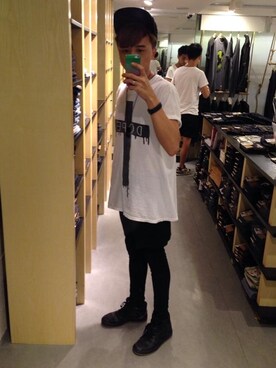 Timothy Szeさんのコーディネート