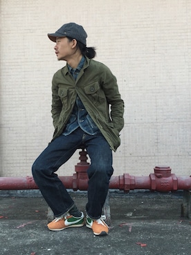 「DENIM DUNGAREE（デニムダンガリー）のアイテム（ジャケット/アウター）」を使った、caifenglaoさん（メンズ・165cm）の秋コーディネート