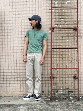 「EVISU（エヴィス）のアイテム（その他パンツ）」を使った、caifenglaoさん（メンズ・165cm）の春コーディネート