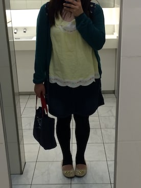 「GU（ジーユー）のＵＶカットＶネックカーディガン（カーディガン/ボレロ、グリーン系）」を使った、みゆたろさん（レディース・158cm）の秋コーディネート