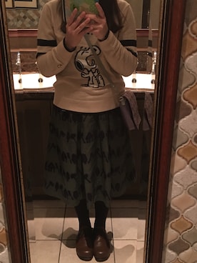 「みゆたろはんどめいどのアイテム（スマホケース/カバー、グリーン系）」を使った、みゆたろさん（レディース・158cm）の秋コーディネート