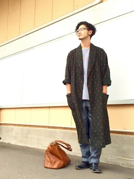 「カフェ」｜「アイテム（その他アウター）」を使った、Ryopeさん（メンズ・177cm）の秋コーディネート
