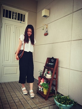 「ヴィトンバッグ」｜「アイテム（パンツ）」を使った、ぺろさん（レディース・163cm）の夏コーディネート