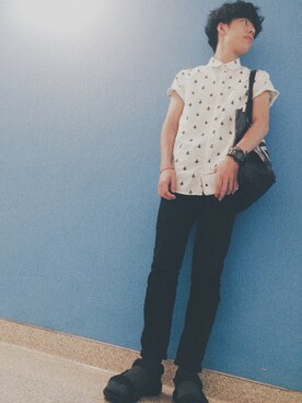 「SKECHERS（スケッチャーズ）のアイテム」を使った、Jim Ngさん（メンズ・172cm）の秋コーディネート
