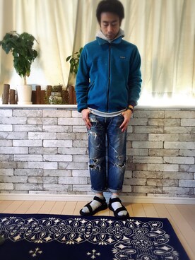 「サンダルに靴下」｜「アイテム（その他トップス）」を使った、ライトさん（メンズ・163cm）の春コーディネート