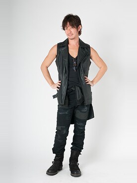 「glamb（グラム）のアイテム（その他アウター）」を使った、【glamb】多久和 直利さん（メンズ・170cm）の冬コーディネート