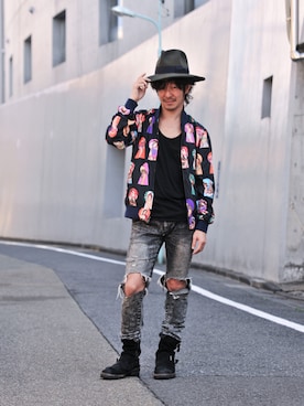 「glamb（グラム）のアイテム（ミリタリージャケット）」を使った、【glamb】多久和 直利さん（メンズ・170cm）の秋コーディネート