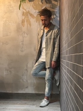 「ink（インク）のアイテム（アクセサリー）」を使った、Quatre hair designさん（メンズ・179cm）の春コーディネート