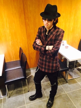 「Moonage Devilment（ムーンエイジデビルメント）のアイテム（その他アウター）」を使った、TMZ-TOMOZOさん（メンズ・179cm）の春コーディネート