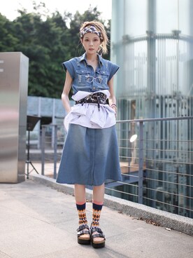 「streetsnap」｜「アイテム（シャツワンピース）」を使った、Miriam Mibaoさん（レディース・163cm）の夏コーディネート