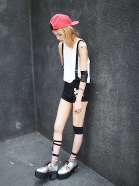 「UNDEFEATED （アンディフィーテッド）のアイテム（キャップ）」を使った、Miriam Mibaoさん（レディース・163cm）の夏コーディネート