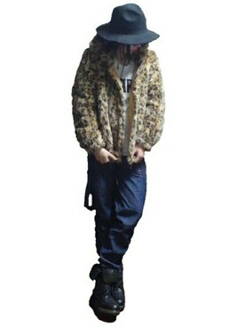 「TYPE BLUE（タイプブルー）のアイテム（パンツ）」を使った、あきさん（レディース・160cm）の冬コーディネート