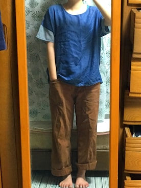 「B.L.U.E（ビーエルユーイー）のアイテム（トップス）」を使った、Nyao!さん（レディース・156cm）の秋コーディネート