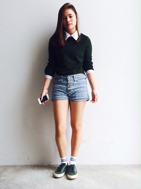 「SUPERGA（スペルガ）のアイテム（シューズ）」を使った、Kayleeさん（レディース・160cm）の冬コーディネート