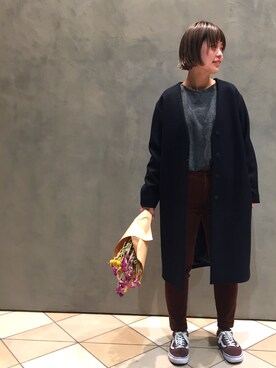 「BEAUTY&YOUTH UNITED ARROWS（ビューティーアンドユースユナイテッドアローズ）のアイテム（ジャケット/アウター、ブルー系）」を使った、Kaori Shimomuraさん（レディース・160cm）の冬コーディネート