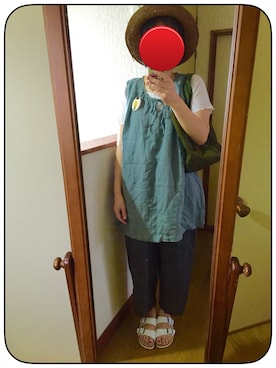 「CHEER（チアー）のアイテム（パンツ）」を使った、リンリンさん（レディース・165cm）の夏コーディネート