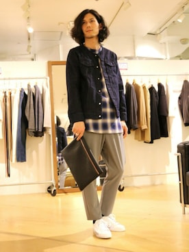 「lot holon（ロットホロン）のアイテム（その他パンツ）」を使った、downeyさん（メンズ・180cm）の春コーディネート