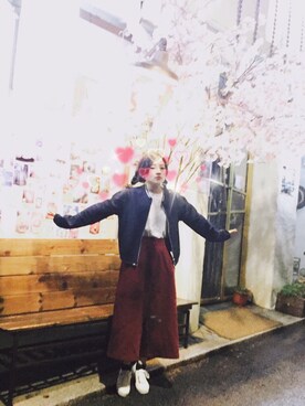 「sneakers」｜「アイテム（ブルゾン）」を使った、SODAMさん（レディース・155cm）の春コーディネート