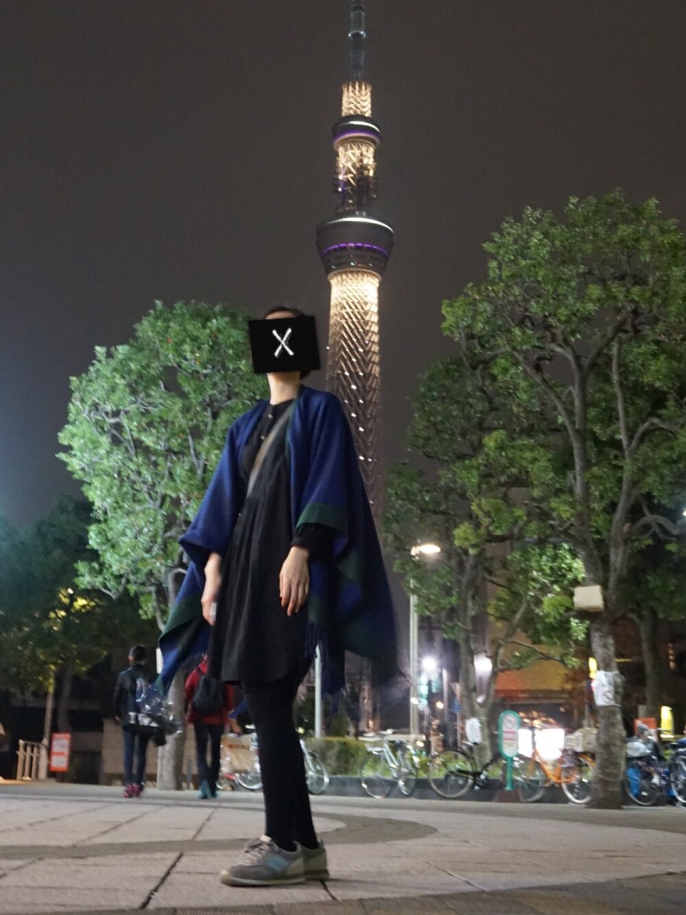 「WOMEN、TOKYO、skytree」｜「UNIQLOのアイテム（マフラー、グリーン系）」を使った、maxxさん（レディース・161cm）の冬コーディネートの1枚目の写真