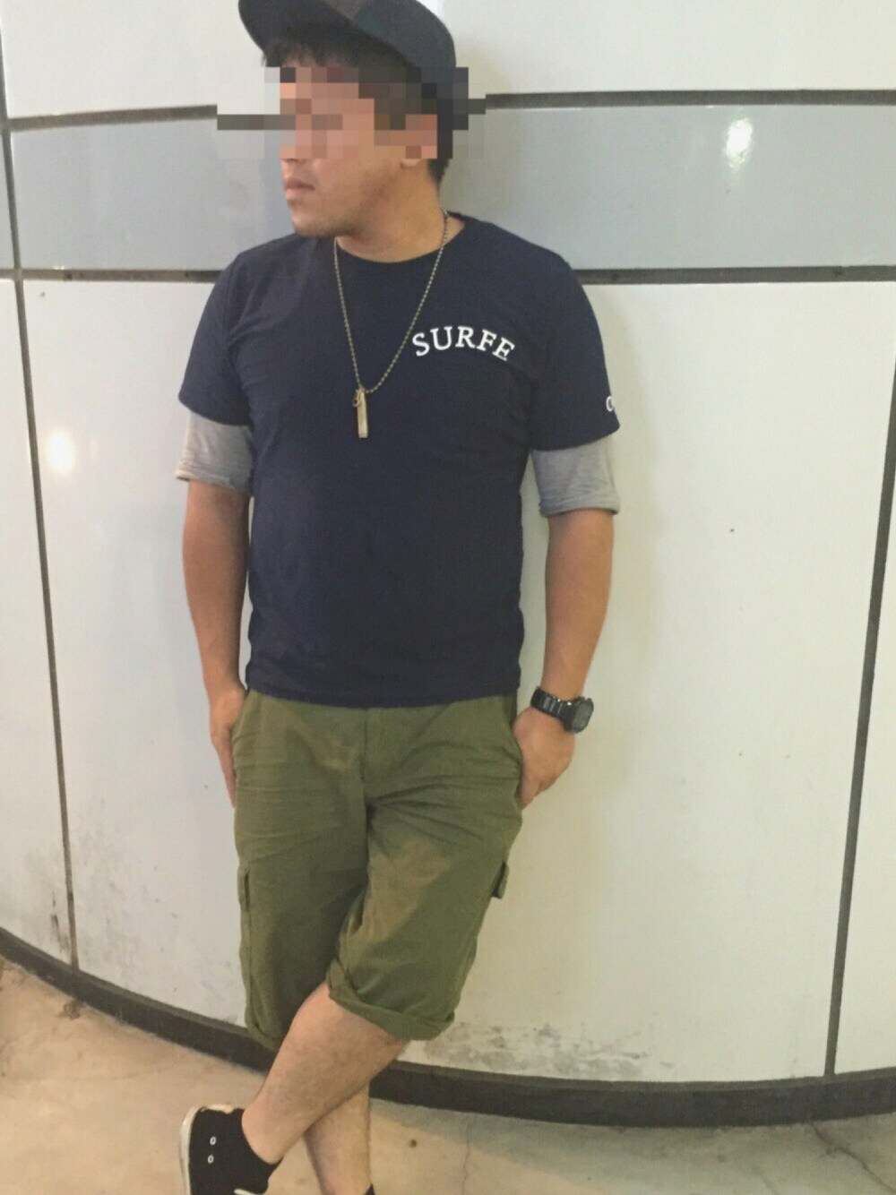 「ラクチンコーデ、夏コーデ、チャンピオンTシャツ、ポケットＴシャツ」｜「ROSE BUDのアイテム（Tシャツ/カットソー、ブルー系）」を使った、Tommyさん（メンズ・164cm）の夏コーディネートの1枚目の写真