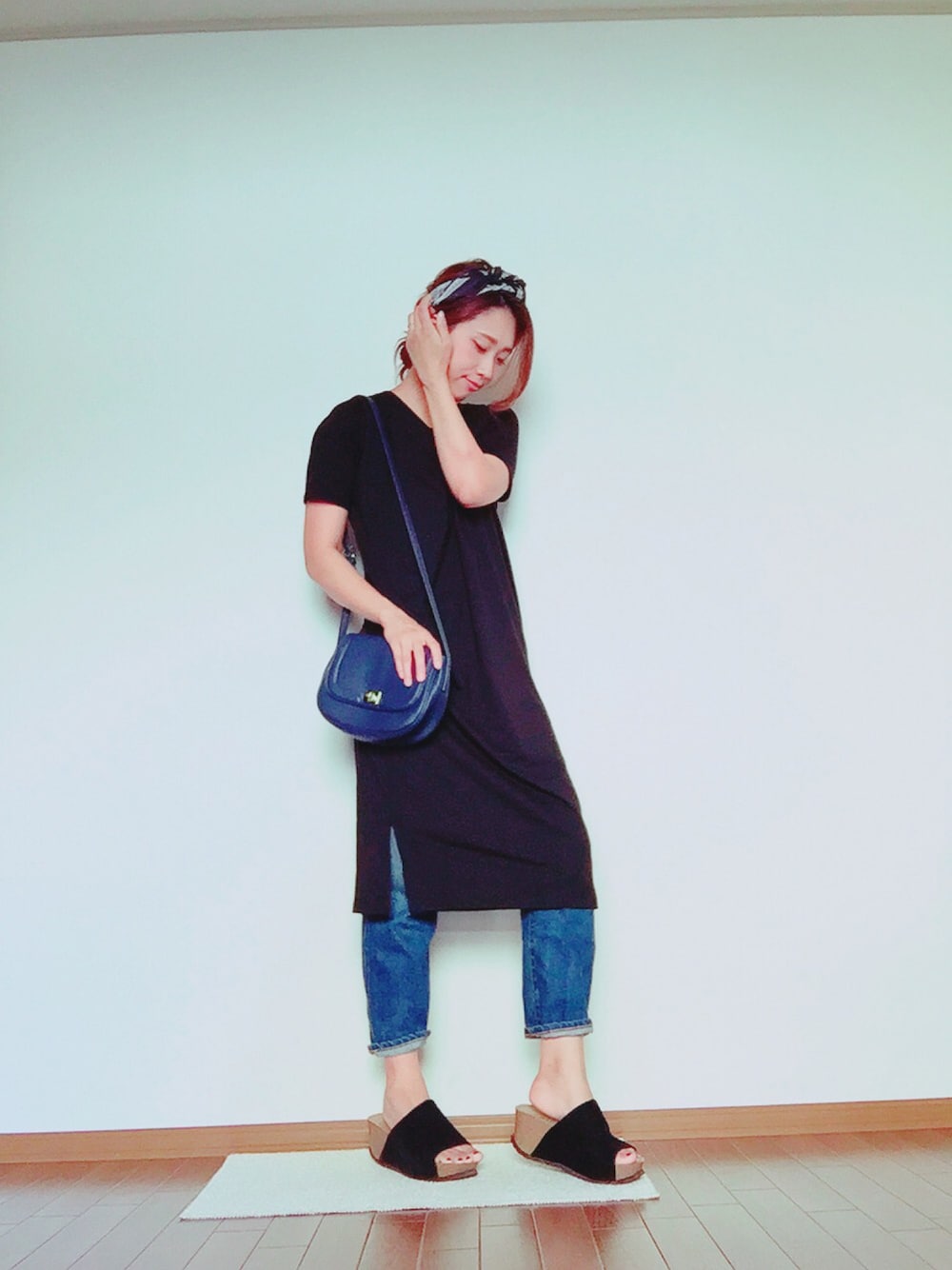 MIRROR OF Shinzone セルヴィッチ加工入りクロップドデニム MIRROR OF Shinzone セルヴィッチ加工入りクロップドデニム THE