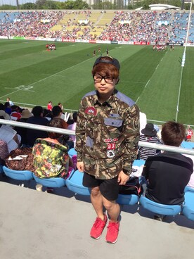 はぎちゃん シャインハッピーさんのコーディネート