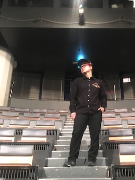 「無限大ホール」｜はぎちゃん シャインハッピーさん（メンズ・158cm）の冬コーディネート