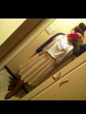 「OLIVE des OLIVE（オリーブデオリーブ）のアイテム（スカート、ベージュ系）」を使った、Minamiさん（レディース・165cm）の秋コーディネート