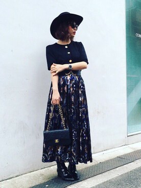 「YSL（ワイエスエル）のアイテム（カーディガン/ボレロ、ブラック系）」を使った、r i s a さん（レディース・161cm）の夏コーディネート