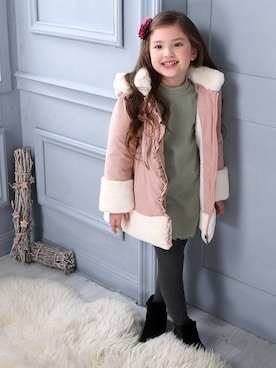 「アイテム（ダウンジャケット/コート）」を使った、enchante petitさん（キッズ・114cm）の冬コーディネート