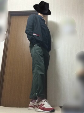 「Saucony（サッカニー）のアイテム（スニーカー、ホワイト系）」を使った、音のソノリティさん（メンズ・167cm）の秋コーディネート