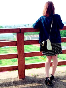 「GRL（グレイル）のアイテム（デニムジャケット）」を使った、he-ro✳︎さん（レディース・160cm）の春コーディネート