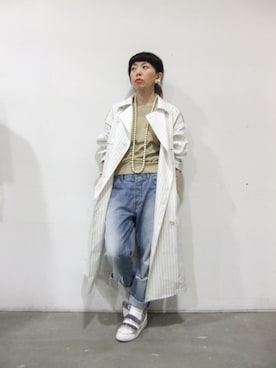 「アイテム（トップス、ベージュ系）」を使った、MWさん（レディース・154cm）の春コーディネート