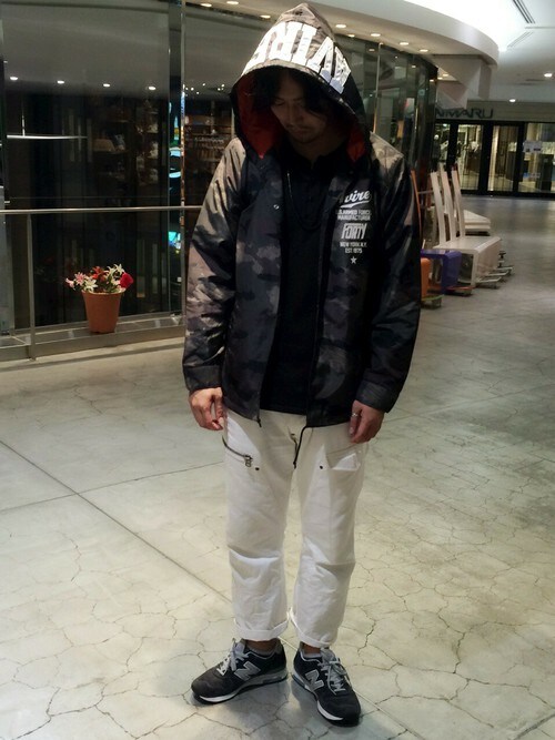 Mr.nakamura使用「AVIREX（avirex/ アヴィレックス/HOODED COACH JACKET/ フードコートジャケット）」的時尚穿搭