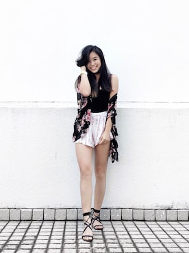 Nicole C.さんのコーディネート