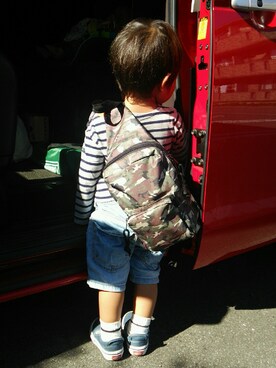 「F.O.KIDS（エフオーキッズ）のアイテム（パンツ、ブルー系）」を使った、みかんさん（レディース・160cm）の秋コーディネート
