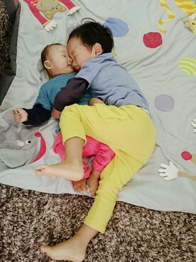 「カーゴパンツ」｜みごさん（キッズ・90cm）の秋コーディネート