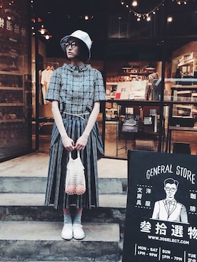 「アイテム（クラッチバッグ）」を使った、叁拾選物30selectさん（レディース・164cm・20代）の春コーディネート