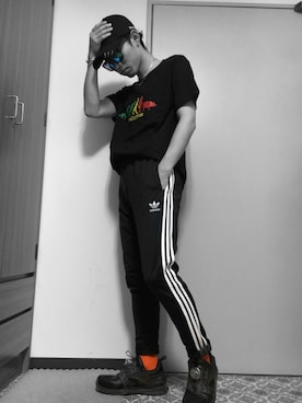 「アイテム（バングル/リストバンド）」を使った、torafaさん（メンズ・167cm・20代）の夏コーディネート