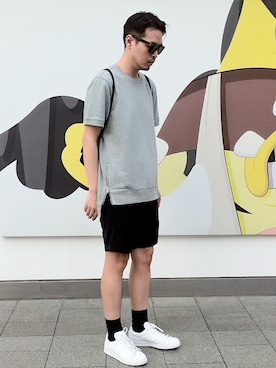 「SUPER SUNGLASS（スーパーサングラス）のアイテム（サングラス、ブラック系）」を使った、Matthew Chiu さん（メンズ・178cm）の夏コーディネート