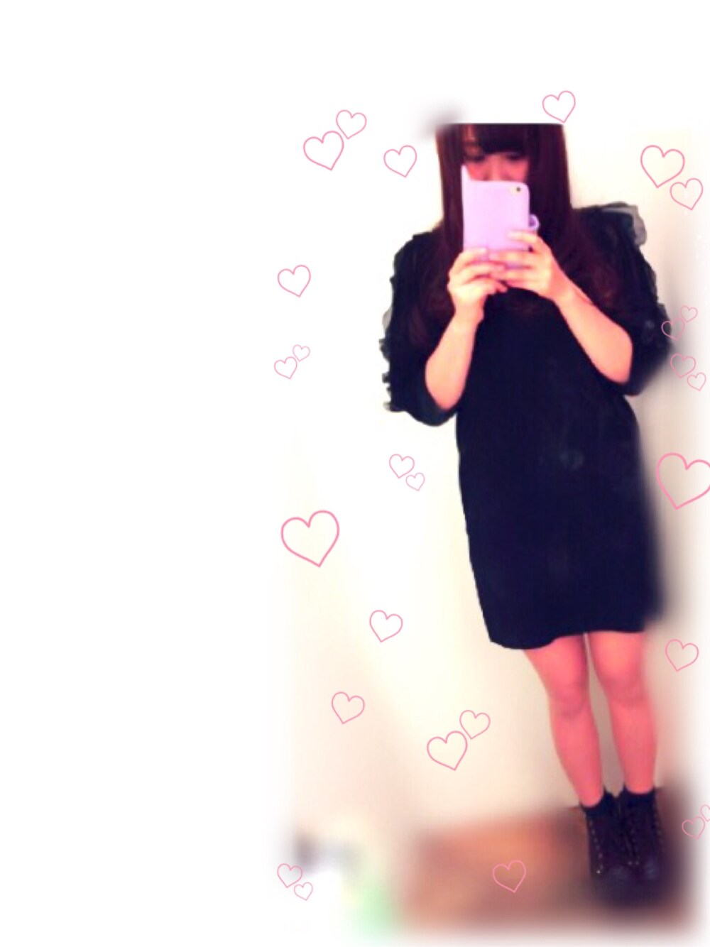 「ワンピース、おきにいりアイテム」｜「SNIDELのフリルスリーブワンピース（ワンピース、ブラック系）」を使った、mayaさん（レディース・159cm）の冬コーディネートの1枚目の写真