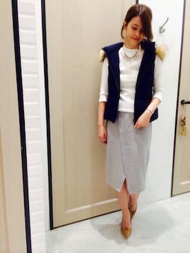 「アイテム（ダウンベスト、ブルー系）」を使った、UNRELISH　OFFICIALさん（レディース・158cm）の秋コーディネート