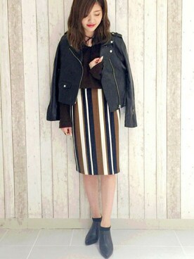 「UNRELISH（アンレリッシュ）のアイテム（スカート）」を使った、UNRELISH　OFFICIALさん（レディース・155cm）の秋コーディネート