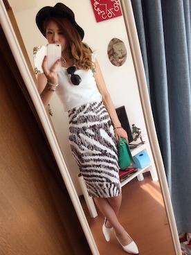 「サングラススタイル」｜「アイテム（アナログ腕時計）」を使った、LINA ♥︎⃛さん（レディース・162cm）の秋コーディネート