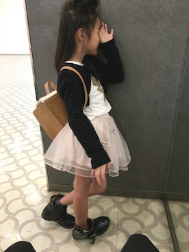 「H&M（エイチ・アンド・エム）のアイテム（カーディガン/ボレロ）」を使った、gaspar8さん（キッズ・110cm）の秋コーディネート