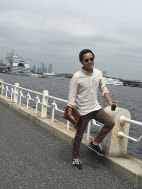 「SEVENDAYS=SUNDAY（セブンデイズサンデイ）のアイテム（スニーカー）」を使った、ワッチャオ＝パッタイさん（メンズ・167cm）の秋コーディネート
