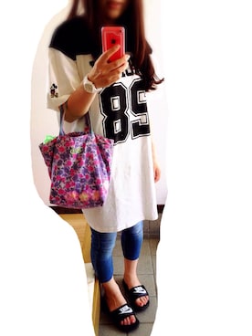 「UNIQLO（ユニクロ）のアイテム（Tシャツ/カットソー、ホワイト系）」を使った、まりもさん（レディース・153cm）の春コーディネート