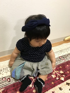 「アイテム（ヘアアクセサリー、ブルー系）」を使った、あーこさん（キッズ・70cm）の秋コーディネート